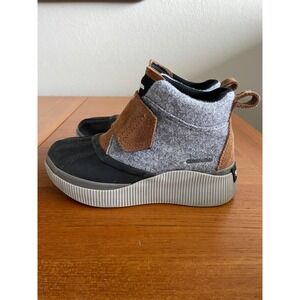 Sorel Waterproof Kids Winter Snow Boots Out and About Strap Size 13